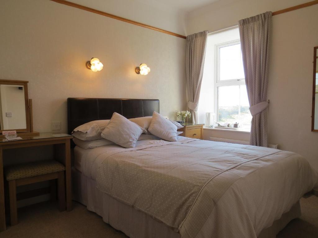 Gwrach Ynys Country Guest House Harlech Room photo